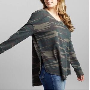 Z Supply Camo V-Neck Weekender